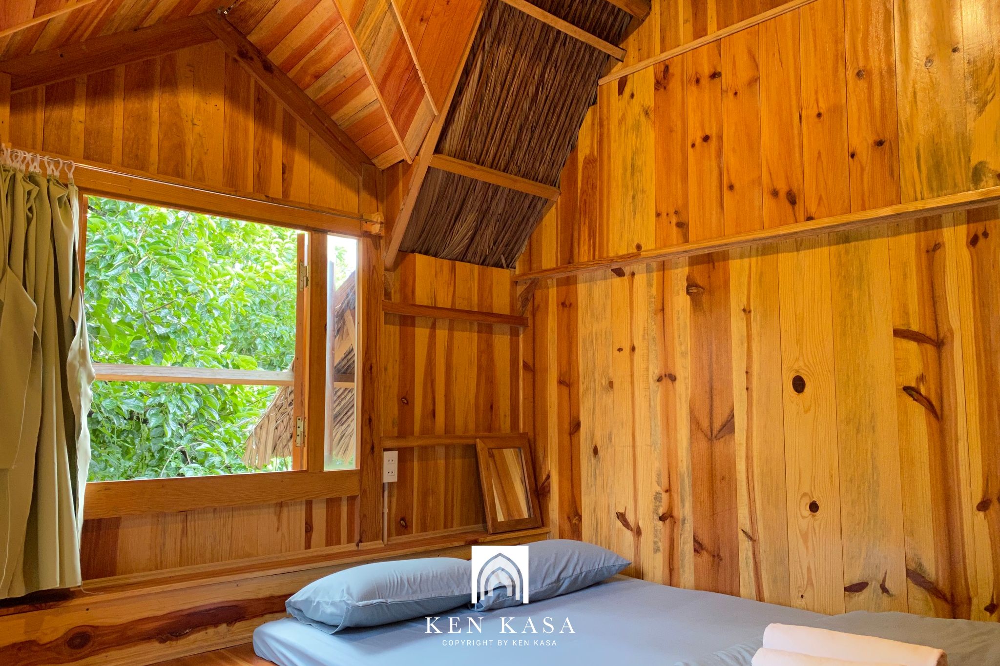mẫu thiết kế phòng homestay bằng gỗ Đà Lạt Củi